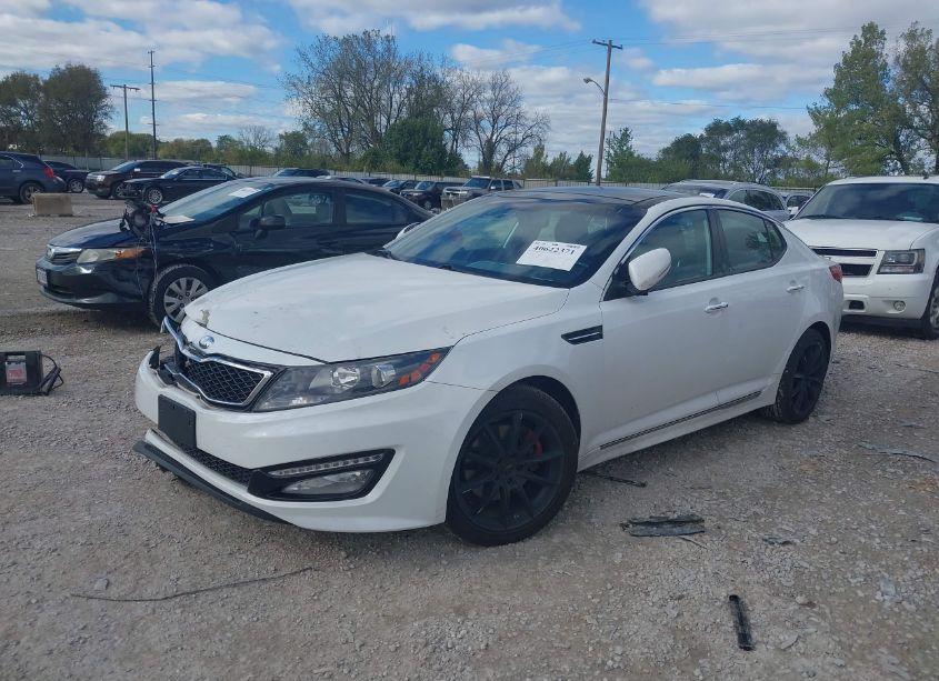 Photo 2 of 2013 Kia Optima SX (VIN 5XXGR4A61DG161671)