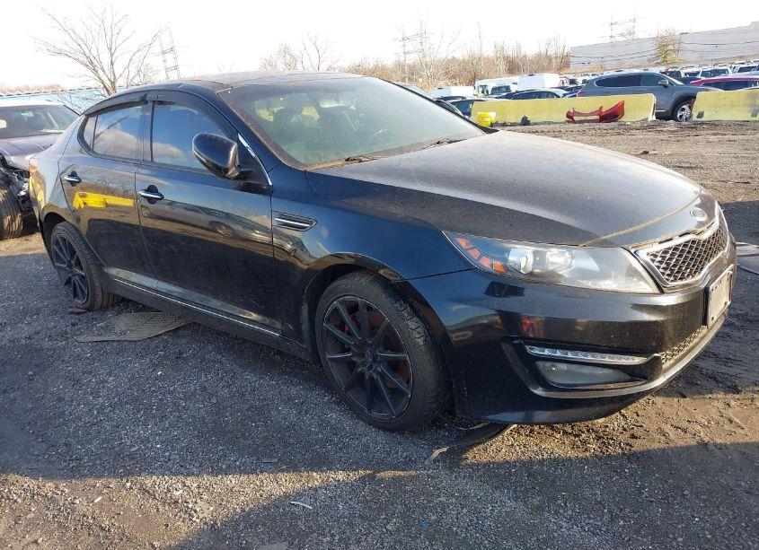 2013 Kia Optima SX (VIN 5XXGR4A61DG171679) main photo