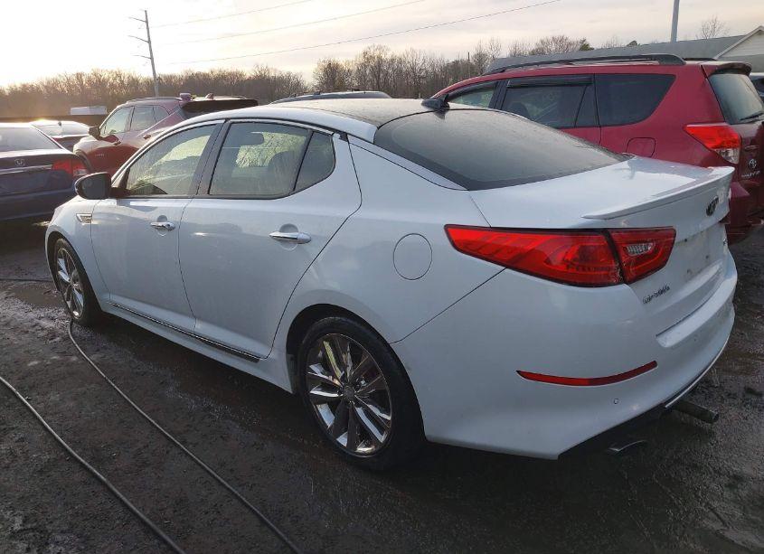 Photo 3 of 2015 Kia Optima SXL TURBO (VIN 5XXGR4A61FG410781)