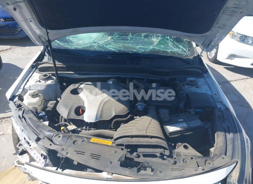 Photo 10 of 2015 Kia Optima SXL TURBO (VIN 5XXGR4A61FG428391)