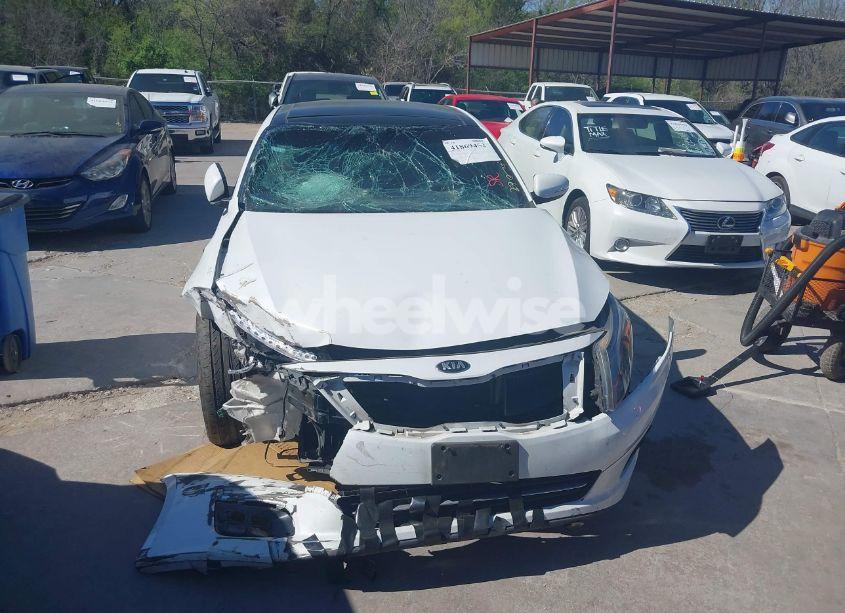 Photo 12 of 2015 Kia Optima SXL TURBO (VIN 5XXGR4A61FG428391)