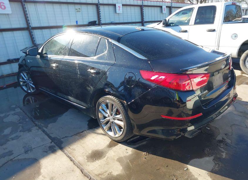 Photo 3 of 2015 Kia Optima SXL TURBO (VIN 5XXGR4A61FG504532)