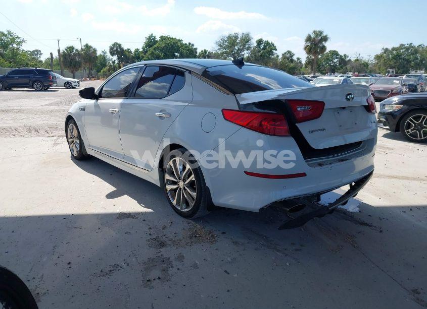 Photo 3 of 2015 Kia Optima (VIN 5XXGR4A61FG505793)