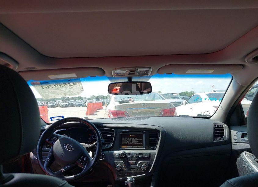 Photo 14 of 2012 Kia Optima SX (VIN 5XXGR4A62CG004701)