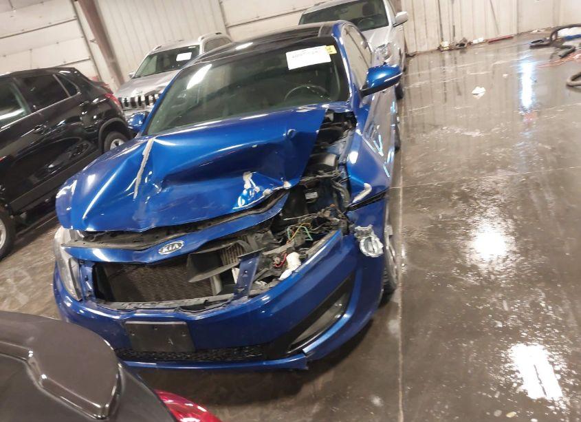 Photo 13 of 2012 Kia Optima SX (VIN 5XXGR4A62CG075056)