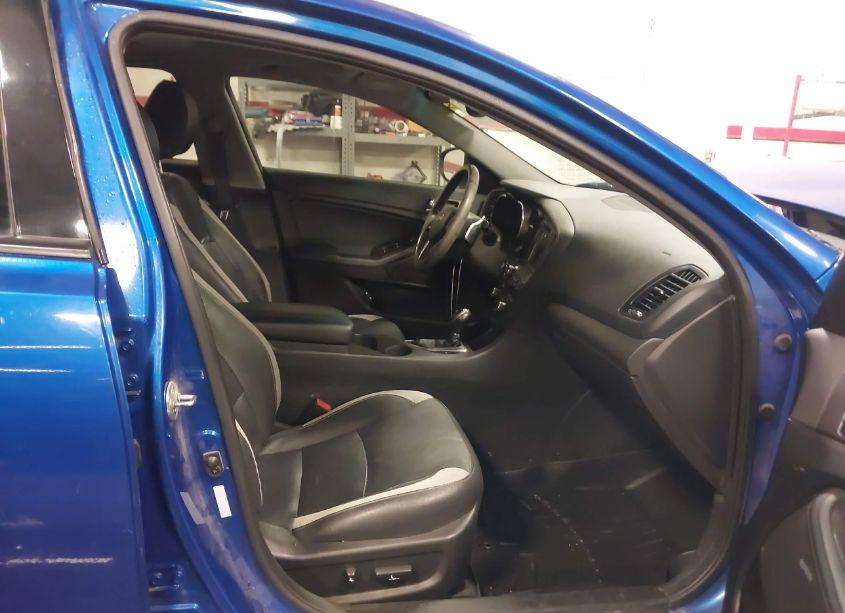 Photo 5 of 2012 Kia Optima SX (VIN 5XXGR4A62CG075056)