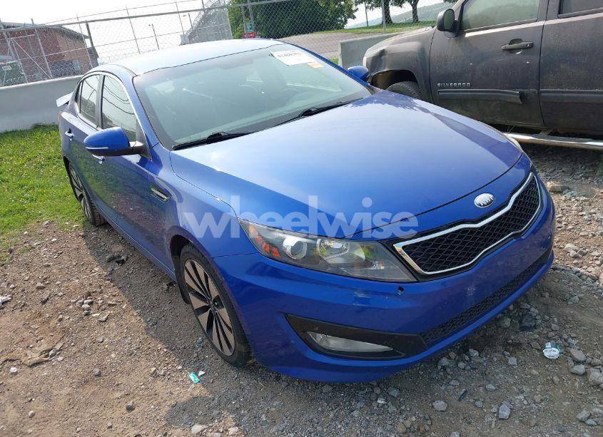 2013 Kia Optima SX (VIN 5XXGR4A62DG092005) main photo