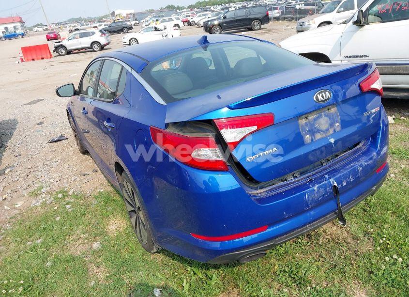 Photo 3 of 2013 Kia Optima SX (VIN 5XXGR4A62DG092005)