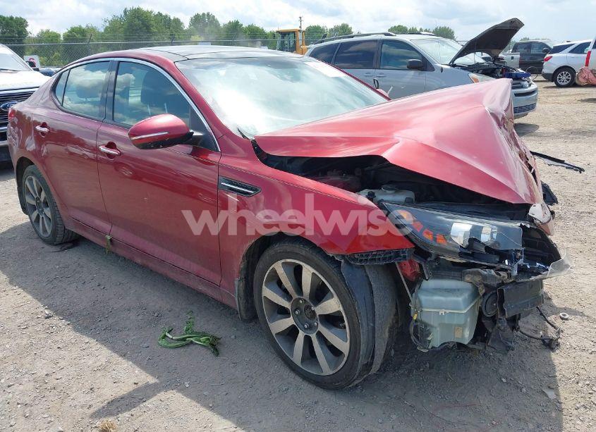 2013 Kia Optima SX (VIN 5XXGR4A62DG130235) main photo