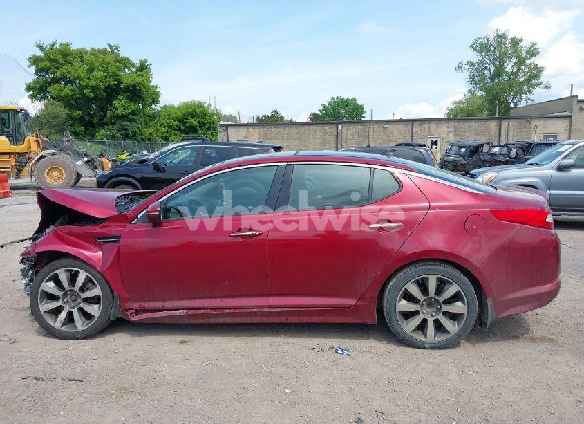Photo 14 of 2013 Kia Optima SX (VIN 5XXGR4A62DG130235)