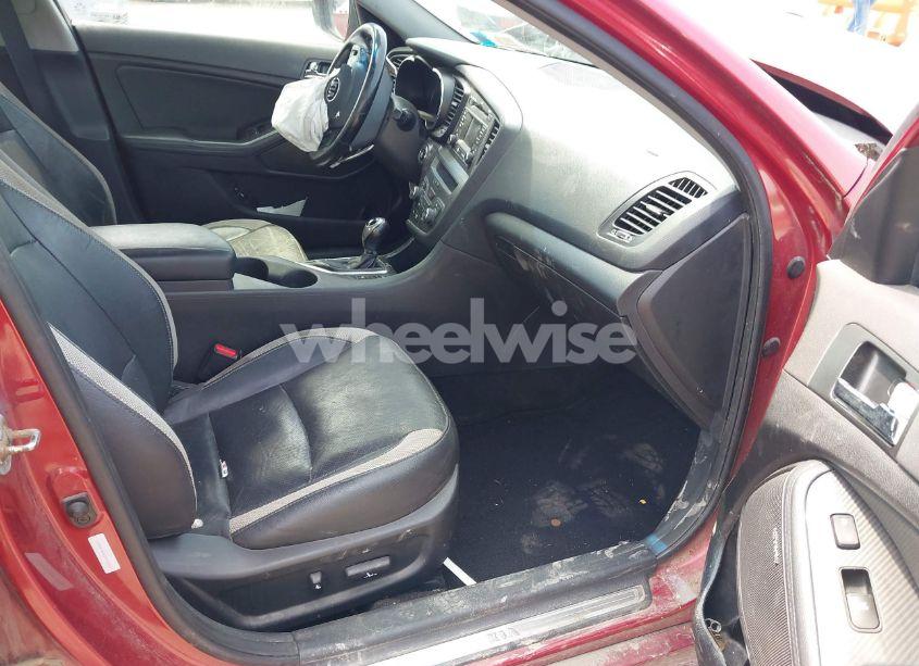 Photo 5 of 2013 Kia Optima SX (VIN 5XXGR4A62DG130235)