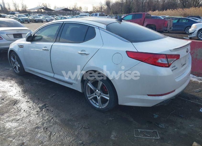 Photo 3 of 2013 Kia Optima SX (VIN 5XXGR4A62DG134642)