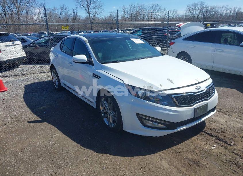2013 Kia Optima SX (VIN 5XXGR4A62DG138349) main photo