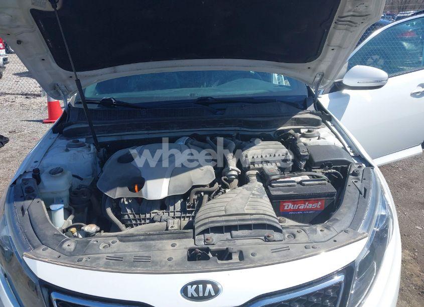 Photo 10 of 2013 Kia Optima SX (VIN 5XXGR4A62DG138349)