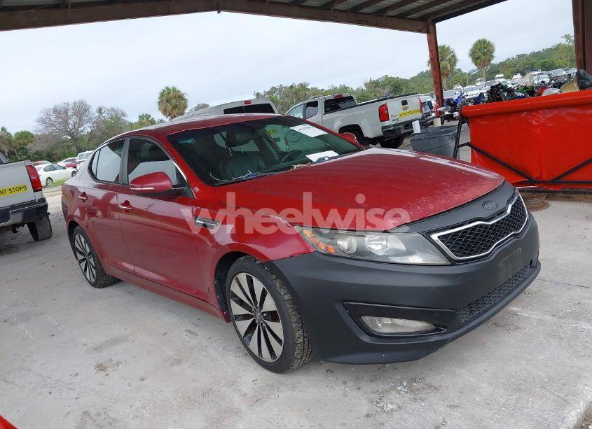 2013 Kia Optima SX (VIN 5XXGR4A62DG220405) main photo