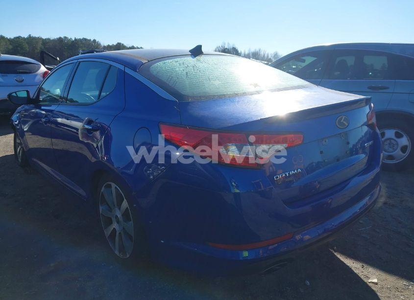 Photo 3 of 2013 Kia Optima SX (VIN 5XXGR4A62DG237351)