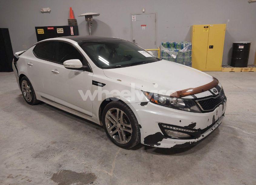 2013 Kia Optima SX (VIN 5XXGR4A62DG243098) main photo