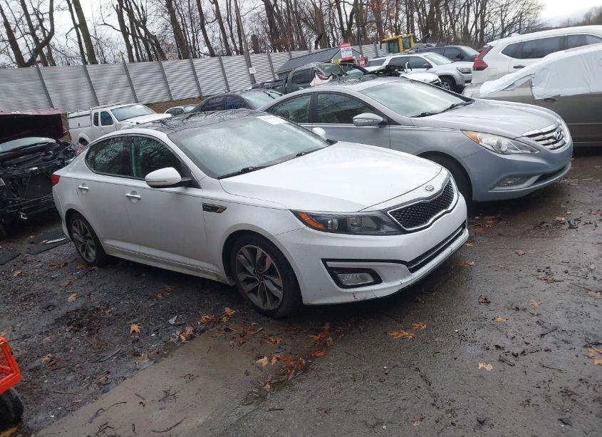 2014 Kia Optima SX TURBO (VIN 5XXGR4A62EG264633) main photo