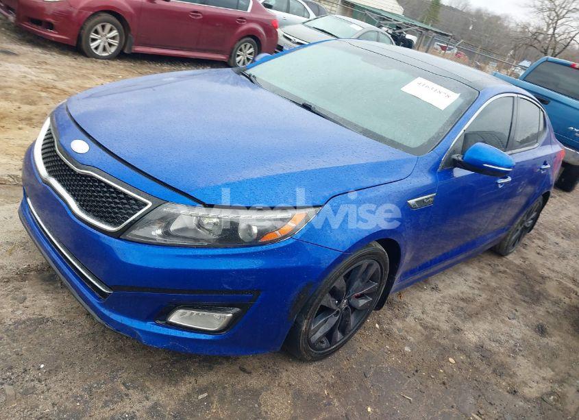 Photo 2 of 2015 Kia Optima SX TURBO (VIN 5XXGR4A62FG370758)