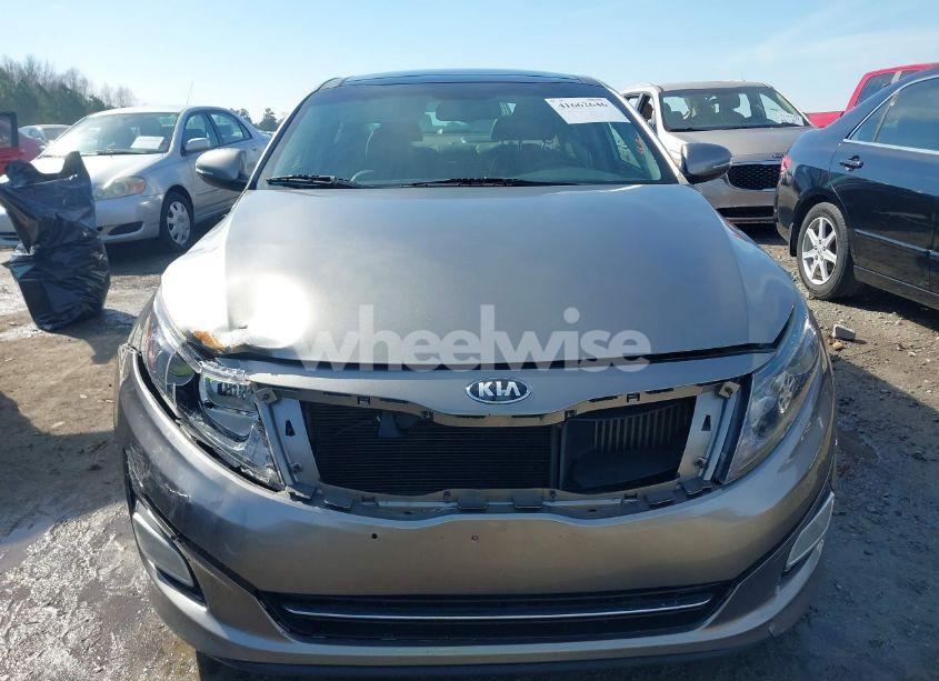 Photo 12 of 2015 Kia Optima SX TURBO (VIN 5XXGR4A62FG404441)