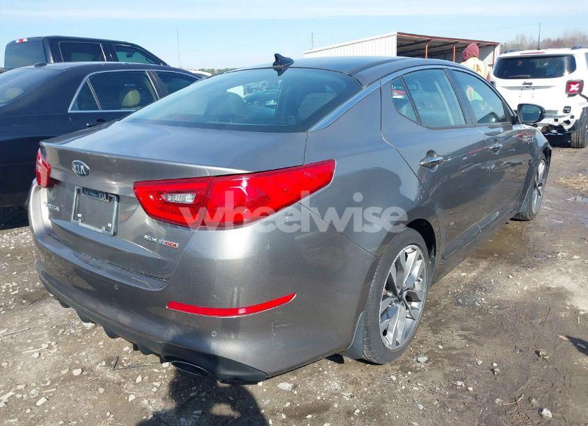 Photo 4 of 2015 Kia Optima SX TURBO (VIN 5XXGR4A62FG404441)