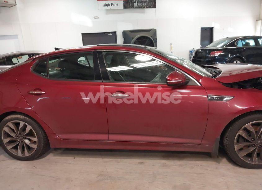 Photo 12 of 2015 Kia Optima SX TURBO (VIN 5XXGR4A62FG492388)