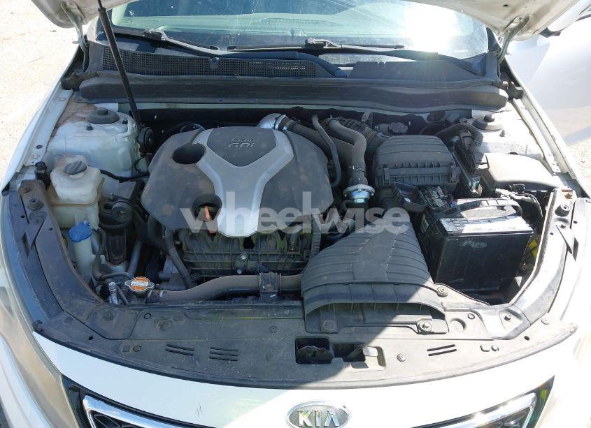 Photo 10 of 2012 Kia Optima SX (VIN 5XXGR4A63CG050800)