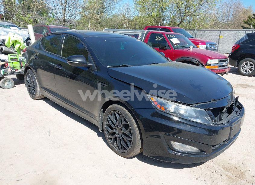 2012 Kia Optima SX (VIN 5XXGR4A63CG066902) main photo