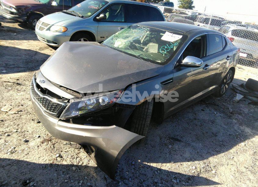 Photo 2 of 2012 Kia Optima SX (VIN 5XXGR4A63CG070366)