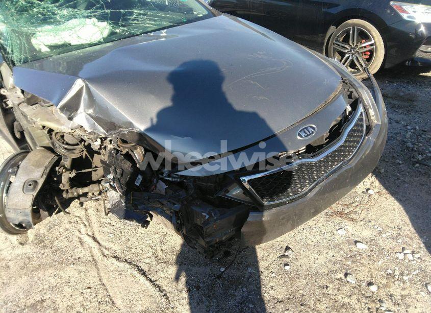 Photo 6 of 2012 Kia Optima SX (VIN 5XXGR4A63CG070366)