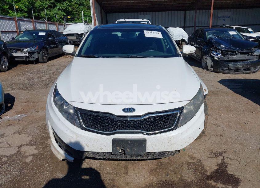 Photo 12 of 2012 Kia Optima SX (VIN 5XXGR4A63CG076989)