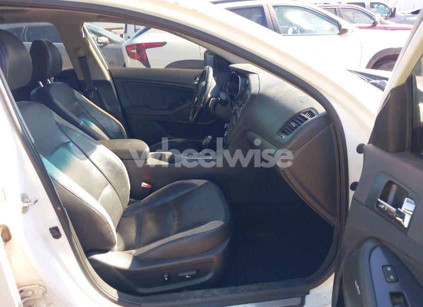 Photo 5 of 2012 Kia Optima SX (VIN 5XXGR4A63CG076989)