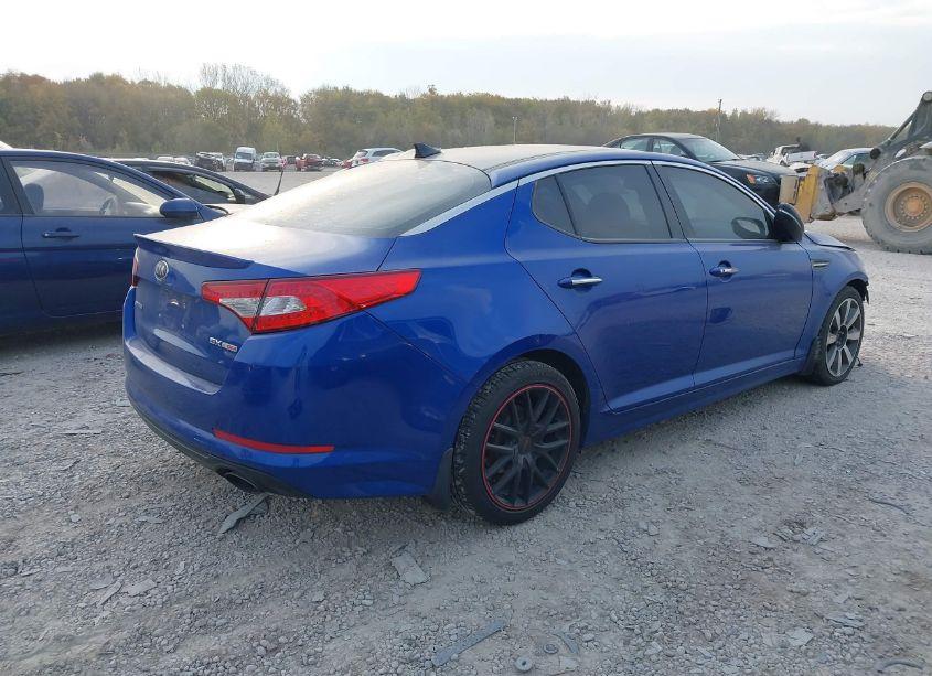 Photo 4 of 2013 Kia Optima SX (VIN 5XXGR4A63DG096905)