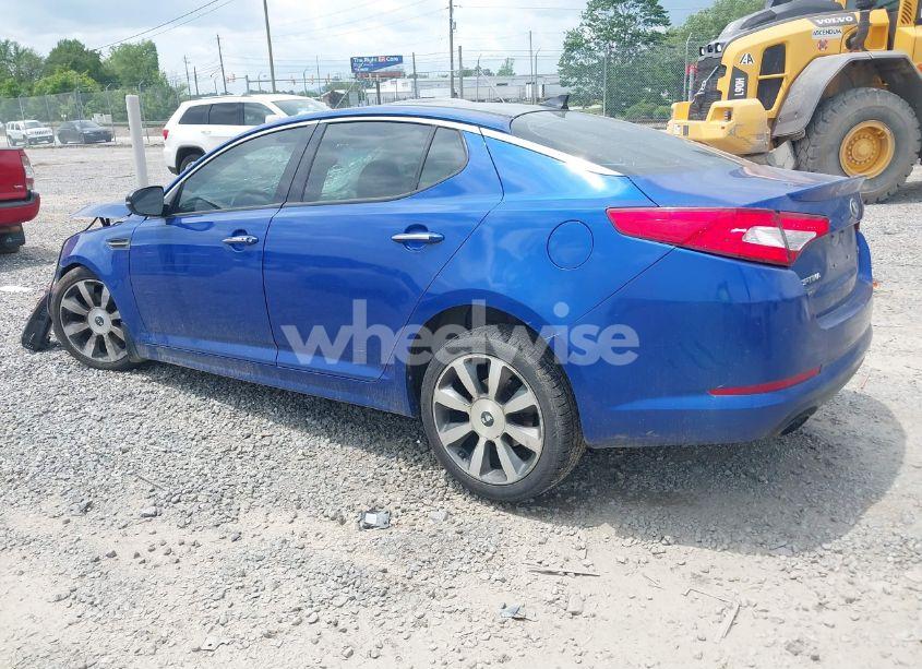 Photo 3 of 2013 Kia Optima SX (VIN 5XXGR4A63DG137405)