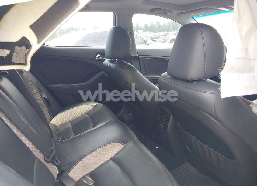 Photo 8 of 2013 Kia Optima SX (VIN 5XXGR4A63DG137405)