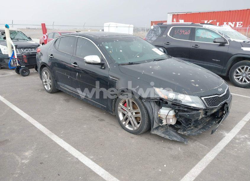 2013 Kia Optima SX (VIN 5XXGR4A63DG141938) main photo