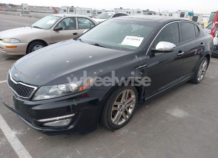 Photo 14 of 2013 Kia Optima SX (VIN 5XXGR4A63DG141938)