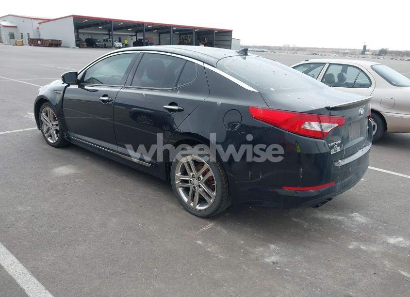 Photo 3 of 2013 Kia Optima SX (VIN 5XXGR4A63DG141938)