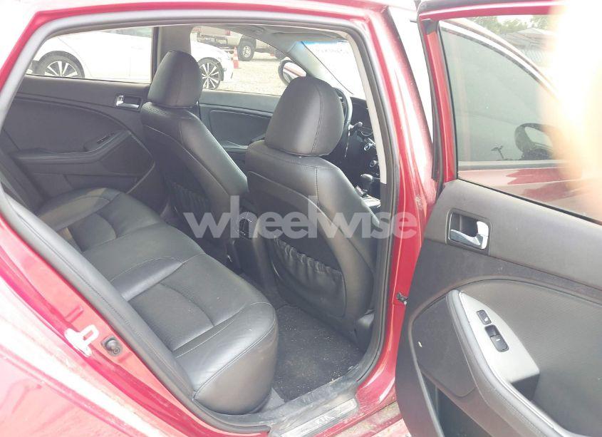 Photo 8 of 2015 Kia Optima SX TURBO (VIN 5XXGR4A63FG367674)