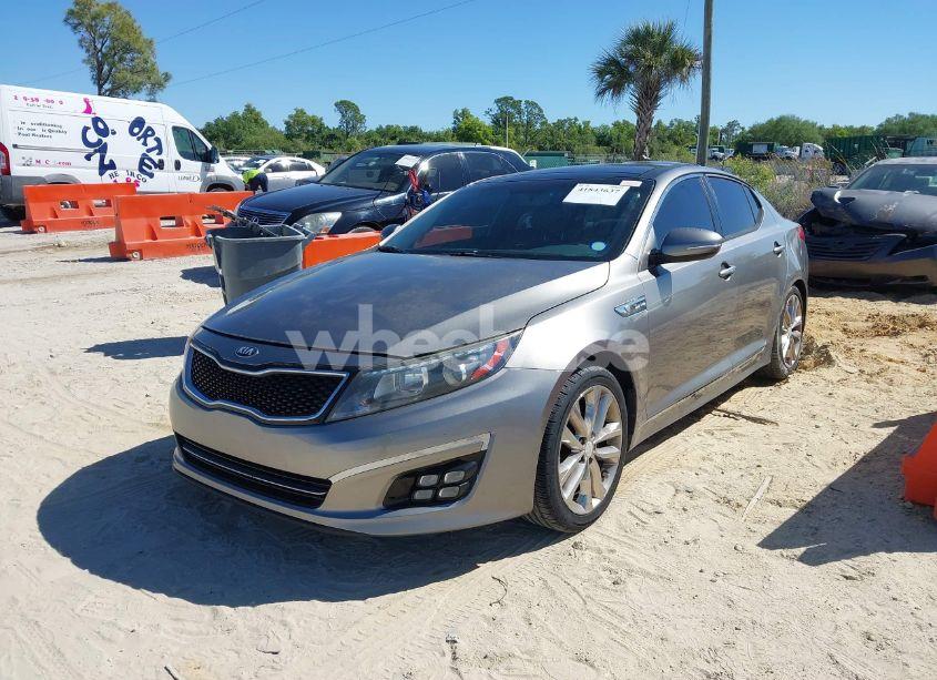 Photo 2 of 2015 Kia Optima SXL TURBO (VIN 5XXGR4A63FG384894)