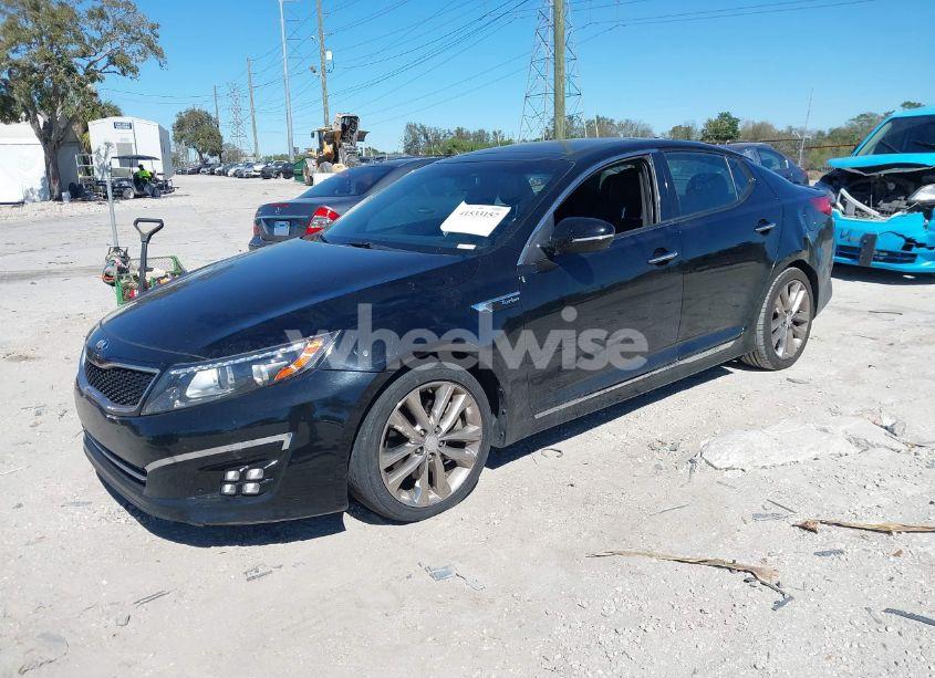 Photo 2 of 2015 Kia Optima SXL TURBO (VIN 5XXGR4A63FG442597)