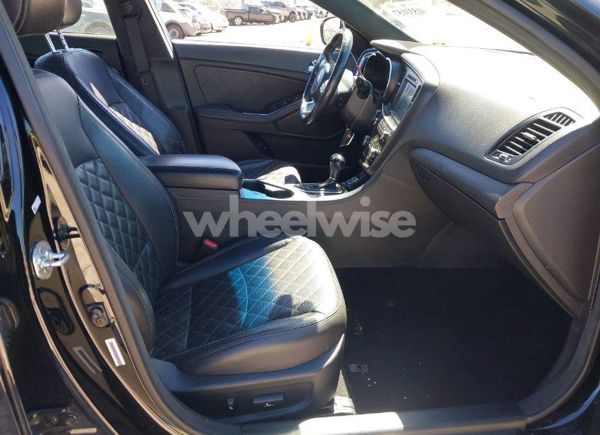 Photo 5 of 2015 Kia Optima SXL TURBO (VIN 5XXGR4A63FG442597)