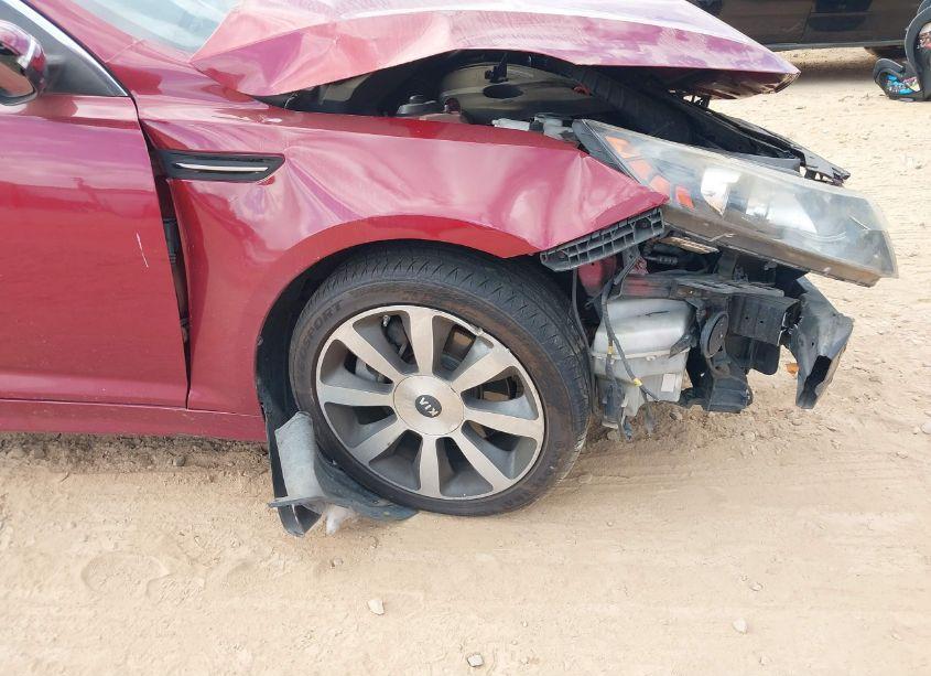 Photo 12 of 2012 Kia Optima SX (VIN 5XXGR4A64CG004294)