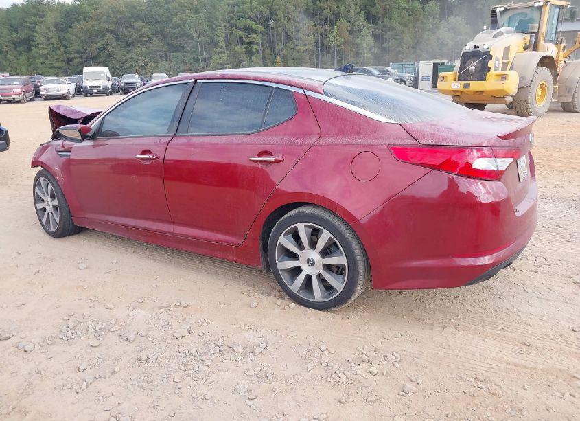 Photo 3 of 2012 Kia Optima SX (VIN 5XXGR4A64CG004294)