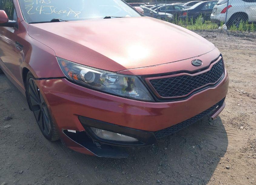 Photo 6 of 2012 Kia Optima SX (VIN 5XXGR4A64CG009012)