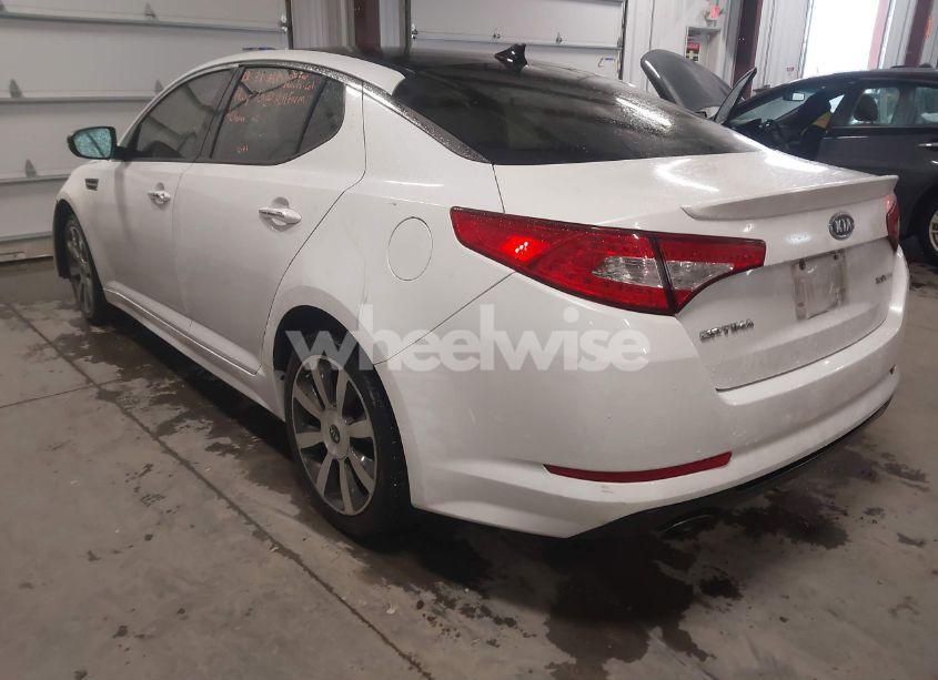Photo 3 of 2012 Kia Optima SX (VIN 5XXGR4A64CG016185)