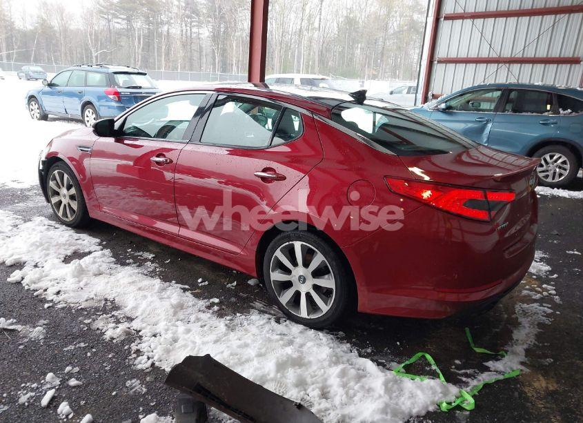 Photo 3 of 2012 Kia Optima SX (VIN 5XXGR4A64CG019698)