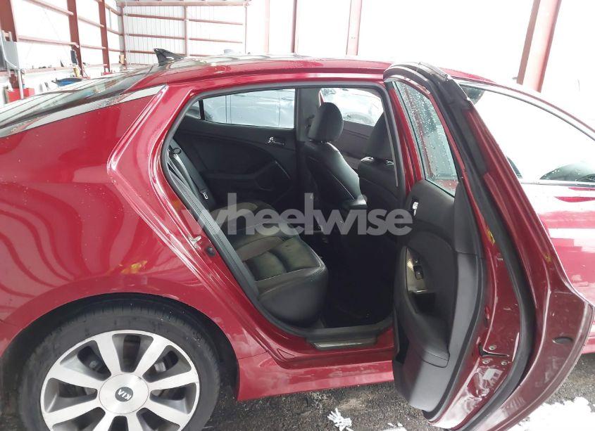 Photo 8 of 2012 Kia Optima SX (VIN 5XXGR4A64CG019698)