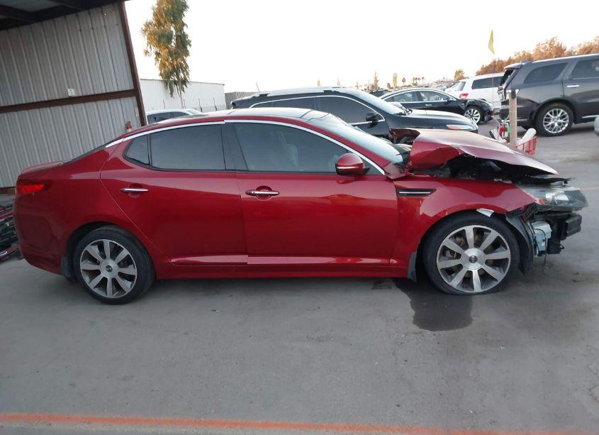 Photo 14 of 2012 Kia Optima SX (VIN 5XXGR4A64CG045265)