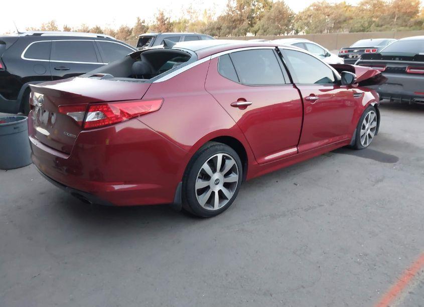 Photo 4 of 2012 Kia Optima SX (VIN 5XXGR4A64CG045265)